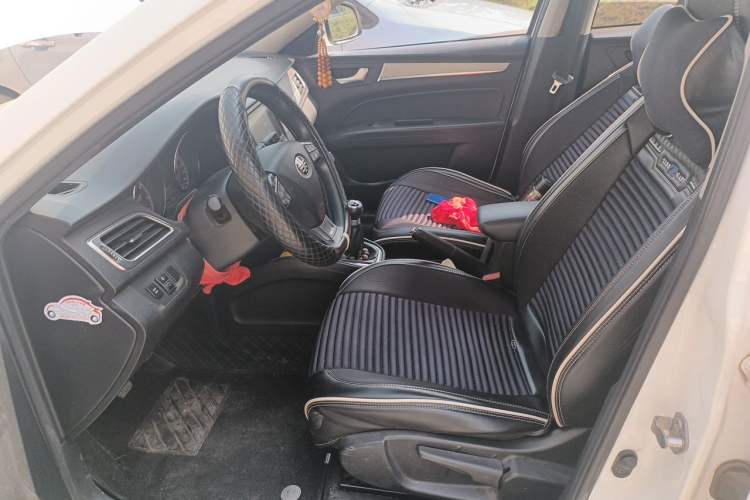 Used Bestune B30 2017 1.6L Manual Luxury Edition Left Front Seat