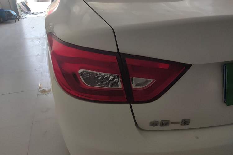 Used Bestune B30 2017 1.6L automatic comfort version Left Rear Taillight