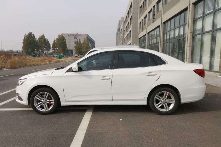 Used Bestune B30 2017 1.6L manual Comfort trim level Left Side
