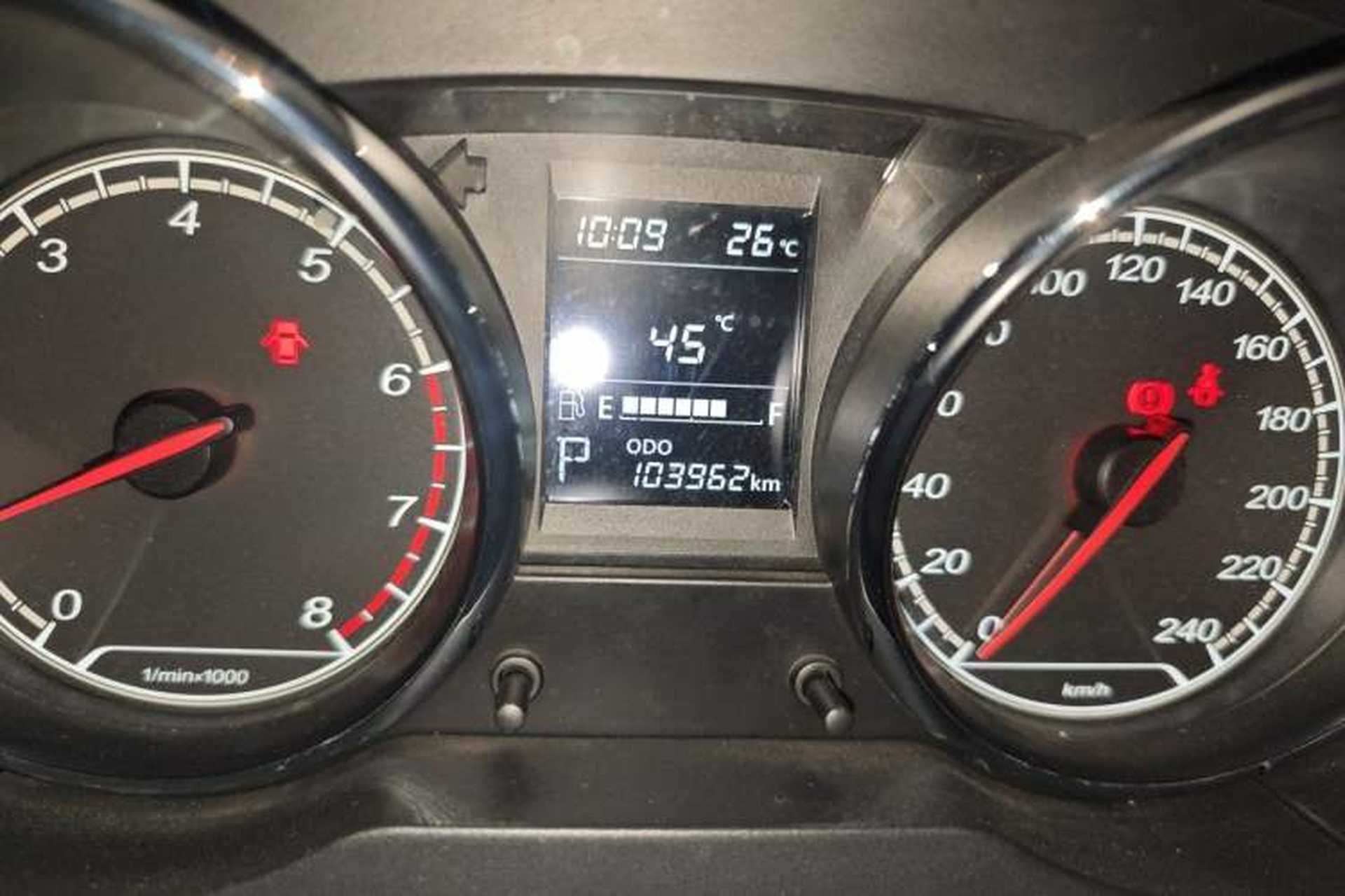 Used Bestune B30 2017 1.6L manual Comfort trim level Odometer Close Up