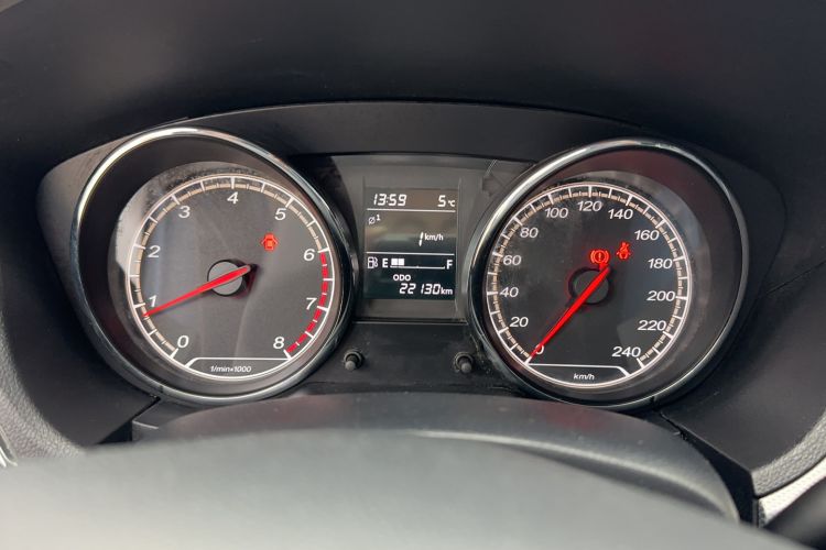Used Bestune B30 2017 1.6L Manual Luxury Edition Odometer Close Up