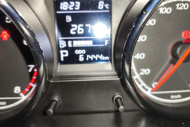 Used Bestune B30 2017 1.6L Automatic Prestige Edition Odometer Close Up