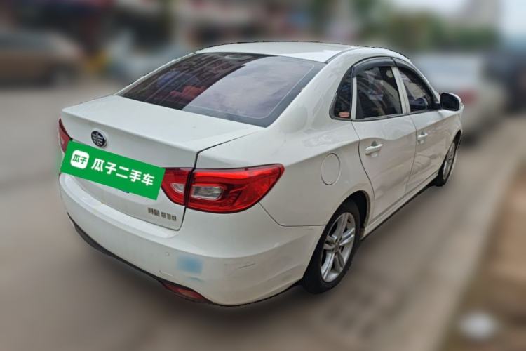 Used Bestune B30 2017 1.6L automatic comfort version Rear Right 45 Deg