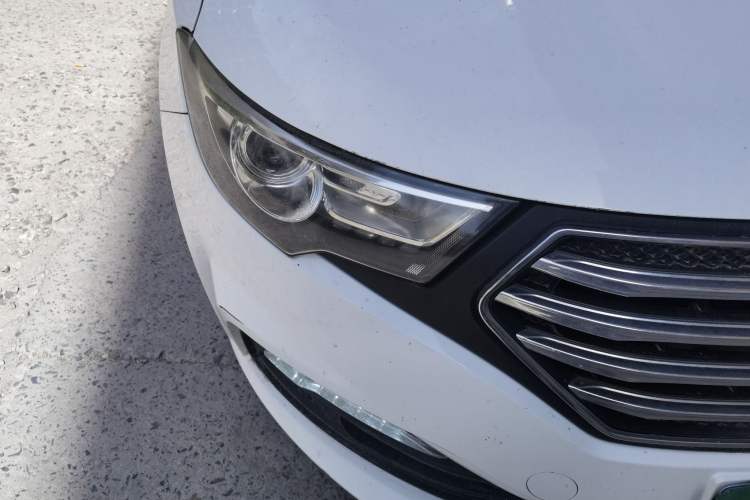 Used Bestune B30 2017 1.6L Manual Luxury Edition Right Front Headlight