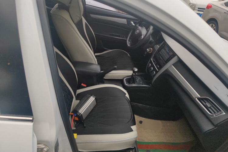 Used Bestune B30 2017 1.6L Manual Luxury Edition Right Front Seat