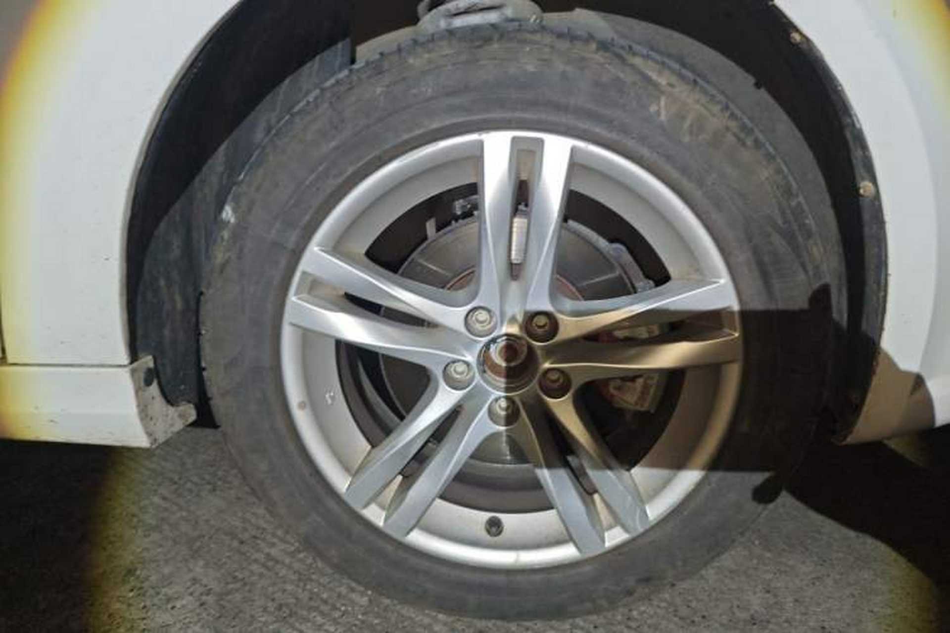 Used Bestune B30 2017 1.6L manual Comfort trim level Right Front Wheel Hub