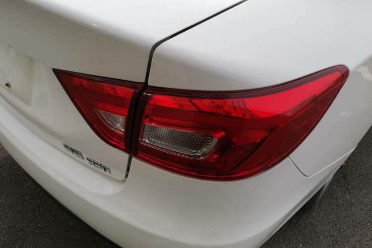 Used Bestune B30 2017 1.6L manual Comfort trim level Right Rear Taillight