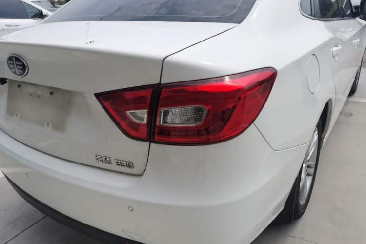 Used Bestune B30 2017 1.6L Manual Luxury Edition Right Rear Taillight