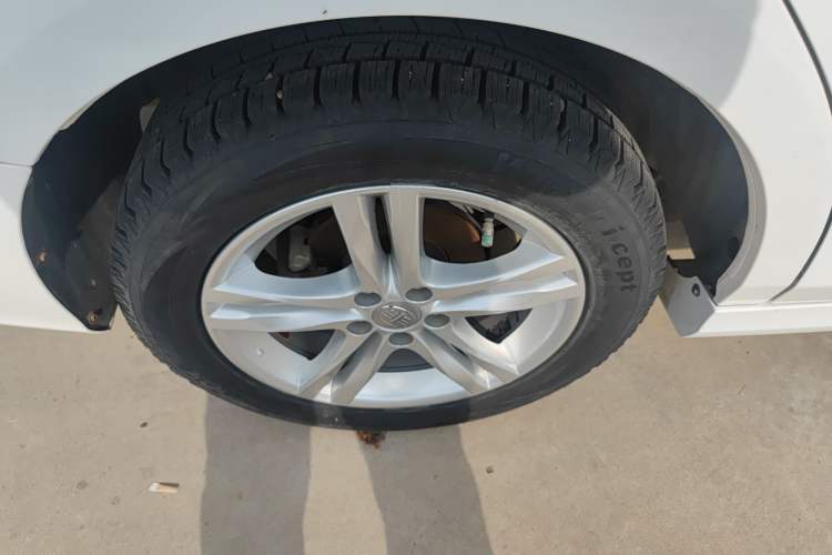 Used Bestune B30 2017 1.6L manual Comfort trim level Right Rear Wheel Hub