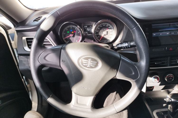 Used Bestune B30 2017 1.6L automatic comfort version Steering Wheel