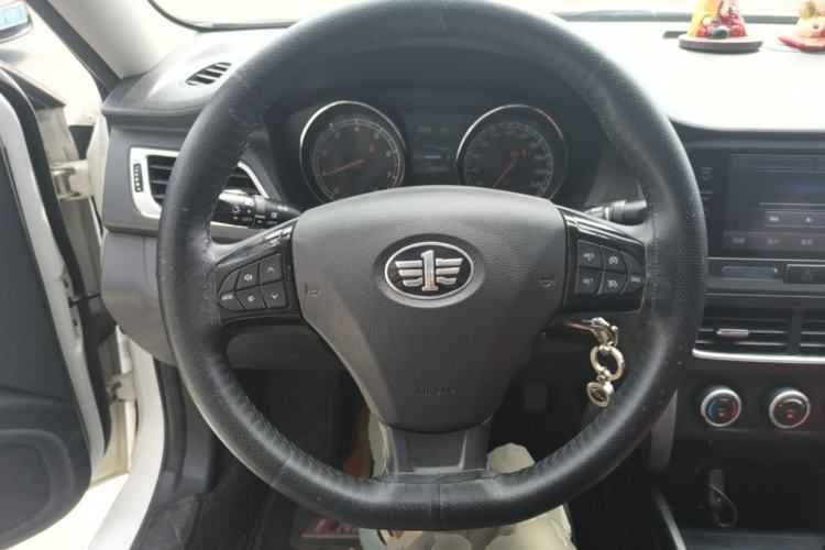 Used Bestune B30 2017 1.6L Manual Luxury Edition Steering Wheel