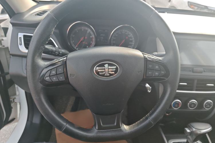 Used Bestune B30 2017 1.6L Automatic Prestige Edition Steering Wheel