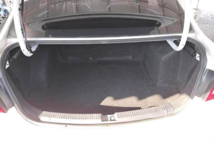 Used Bestune B30 2017 1.6L automatic comfort version Trunk