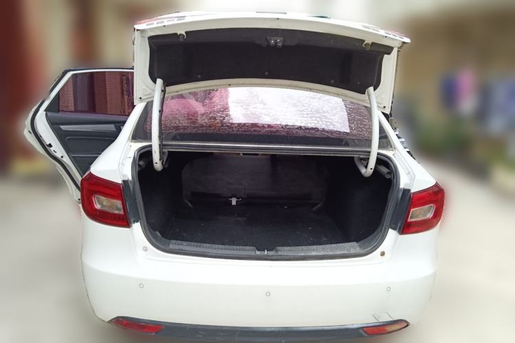 Used Bestune B30 2017 1.6L Manual Luxury Edition Trunk