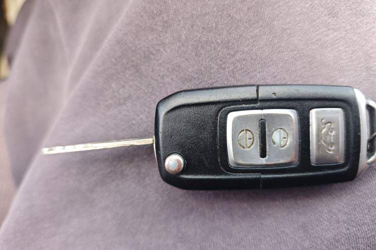 Used Bestune B30 2017 1.6L manual Comfort trim level Vehicle Key
