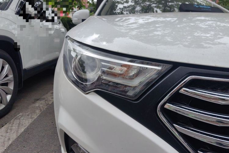 Used Bestune B30 2018 1.6L Manual 20th Anniversary Edition Right Front Headlight