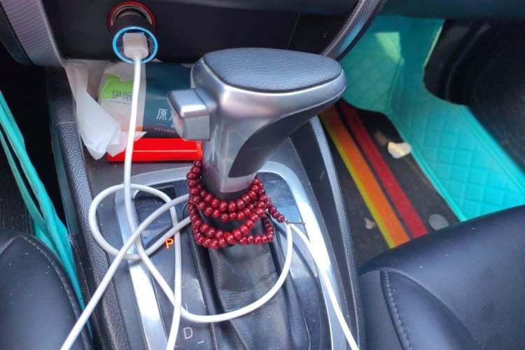 Used Bestune B30 2019 1.6L Automatic Comfort Model Gear Lever