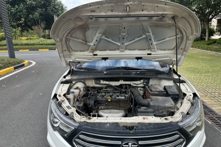 Used Bestune B30 2019 1.6L Automatic Comfort Model Interior 1