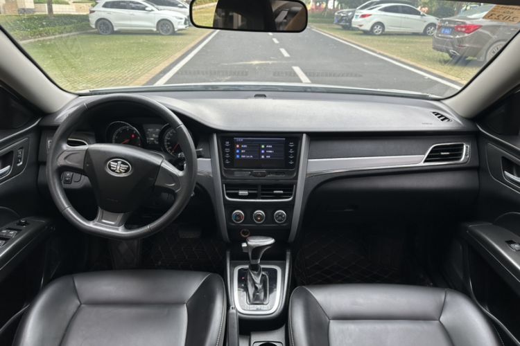 Used Bestune B30 2019 1.6L Automatic Comfort Model Interior 5