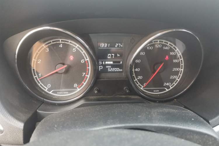 Used Bestune B30 2019 1.6L Automatic Comfort Model Odometer Close Up