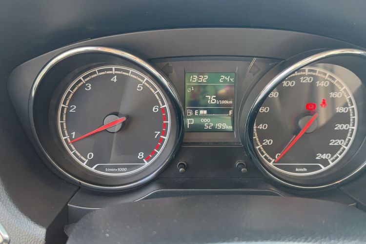 Used Bestune B30 2019 1.6L Automatic Comfort Model Odometer Close Up