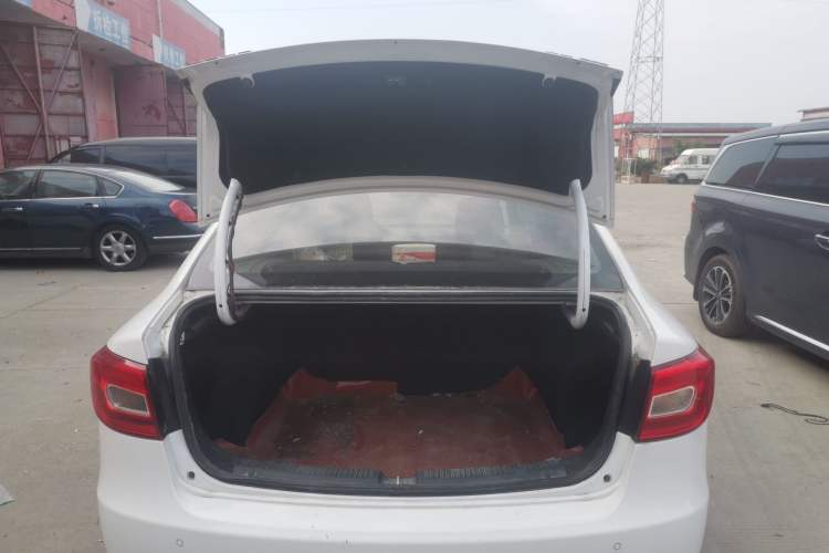 Used Bestune B30 2019 1.6L Automatic Comfort Model Trunk