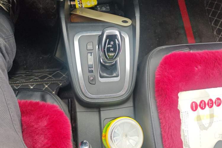 Used Bestune B30EV 2018 Comfort Model Gear Lever