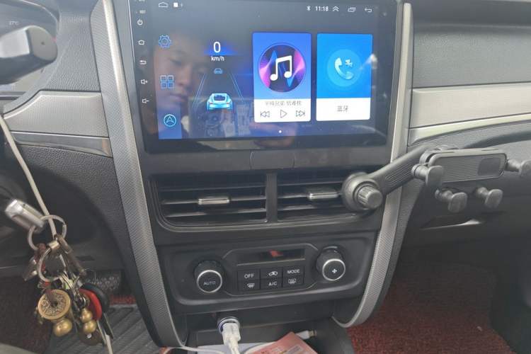Used Bestune B30EV 2019 EV400 Audio And AC Panel
