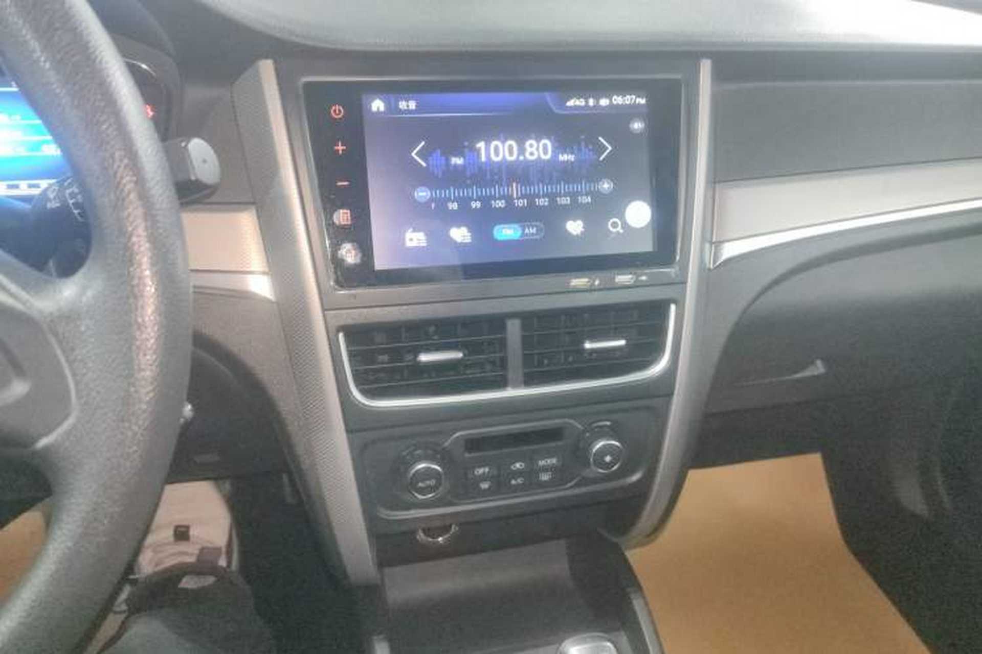 Used Bestune B30EV 2019 EV400 Audio And AC Panel