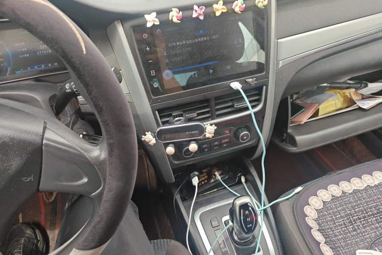Used Bestune B30EV 2019 EV400 Audio And AC Panel
