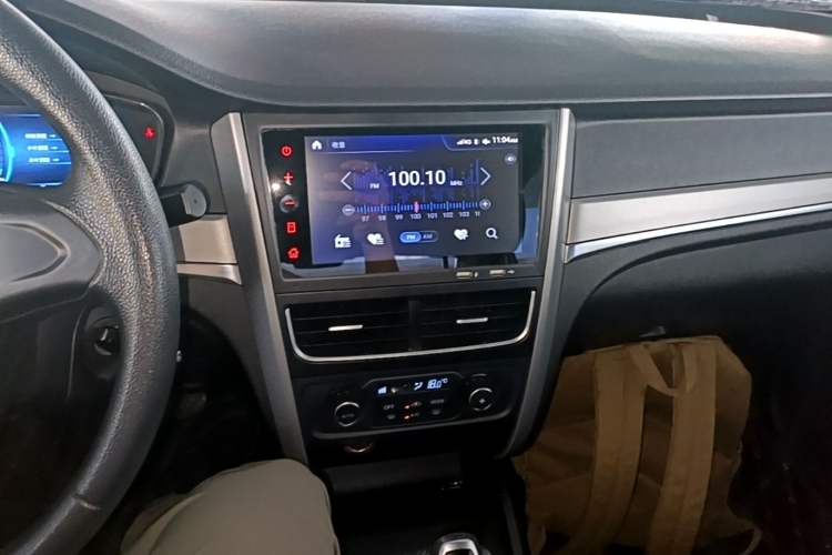 Used Bestune B30EV 2019 EV400 Audio And AC Panel