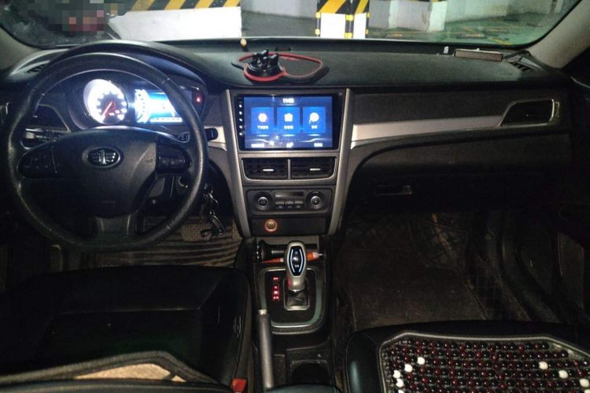 Used Bestune B30EV 2019 EV400 Center Console