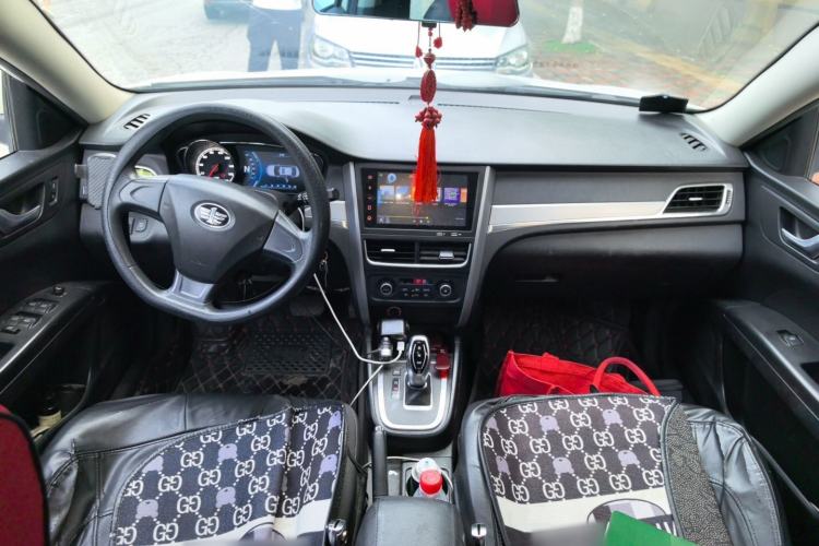 Used Bestune B30EV 2019 EV400 Center Console