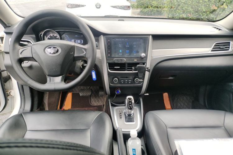 Used Bestune B30EV 2019 EV400 Center Console