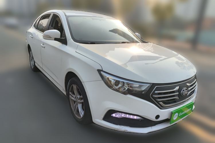 Used Bestune B30EV 2019 EV400 Front Right 45 Deg