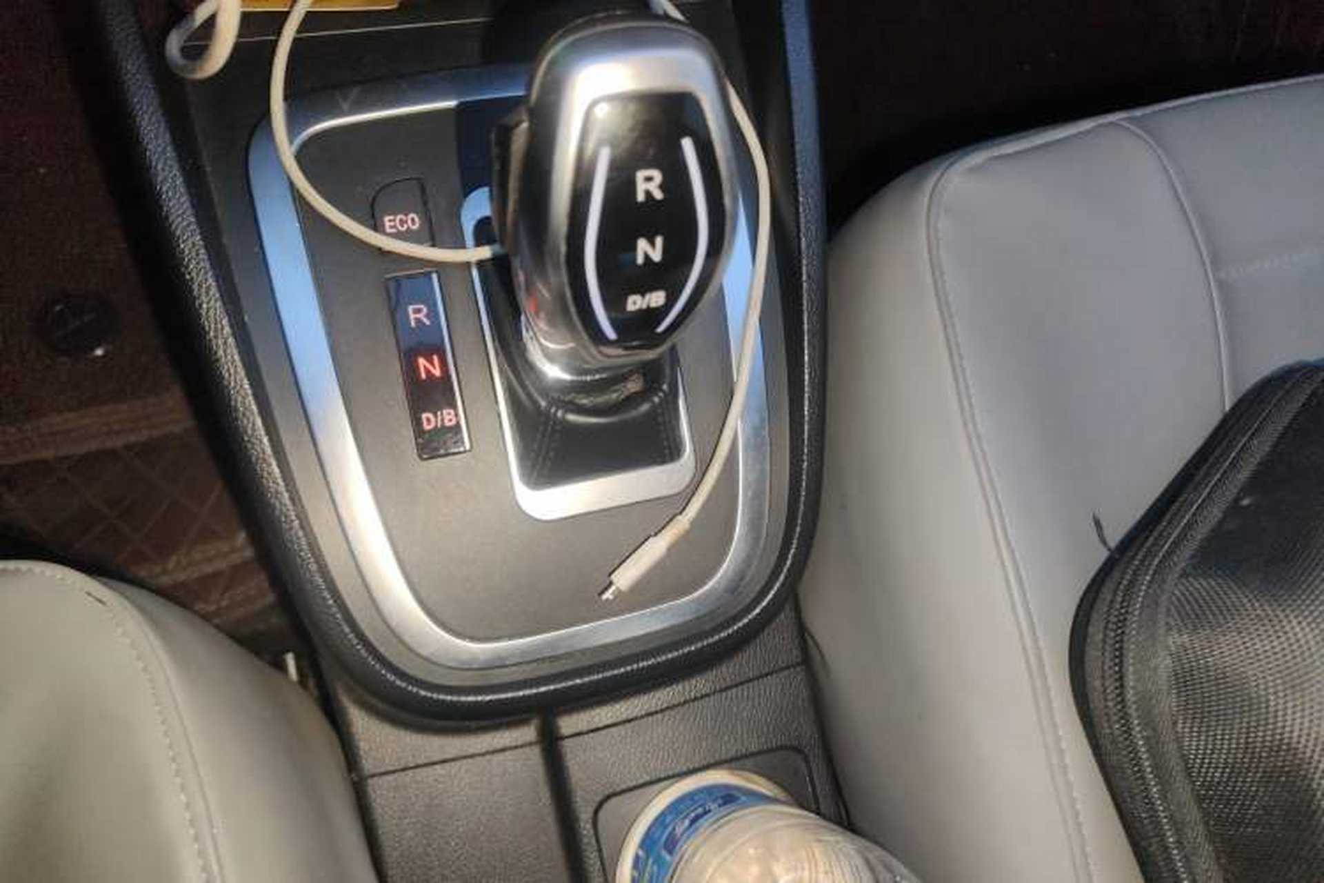 Used Bestune B30EV 2019 EV400 Gear Lever