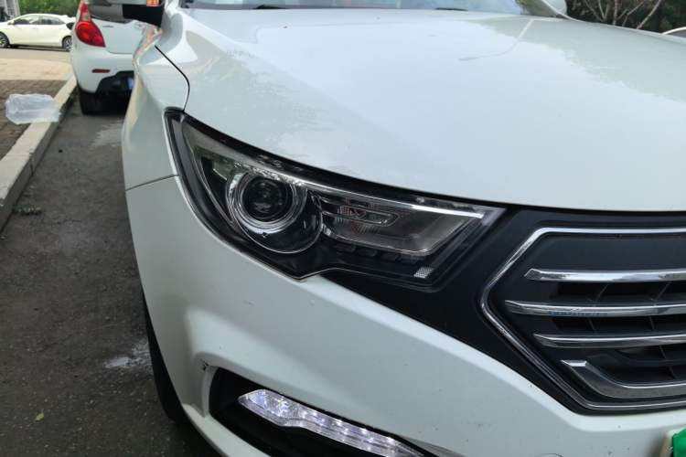 Used Bestune B30EV 2019 EV400 Right Front Headlight
