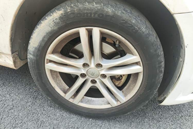 Used Bestune B30EV 2019 EV400 Right Front Wheel Hub
