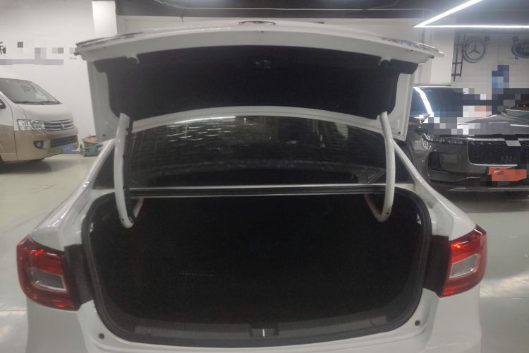 Used Bestune B30EV 2019 EV400 Trunk