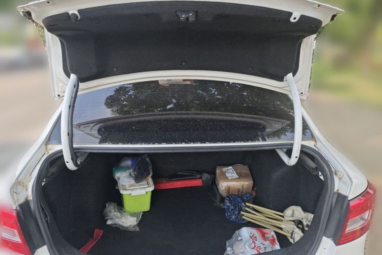 Used Bestune B30EV 2019 EV400 Trunk