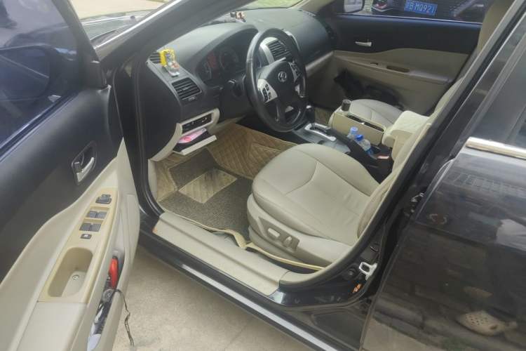 Used Bestune B50 2009 1.6 automatic luxury version Driver Seat