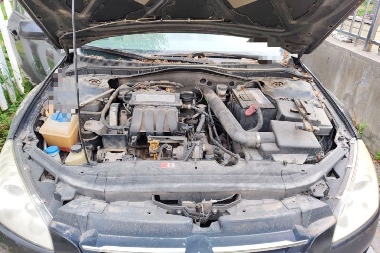 Used Bestune B50 2009 1.6 automatic prestige version Engine Bay