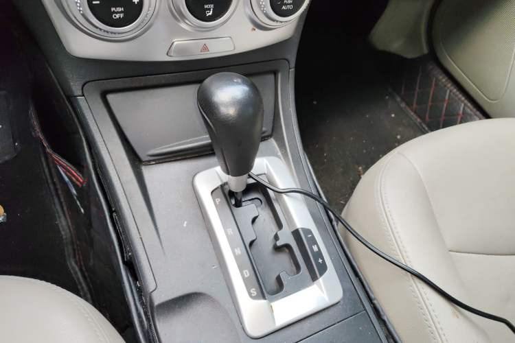 Used Bestune B50 2009 1.6 automatic prestige version Gear Lever