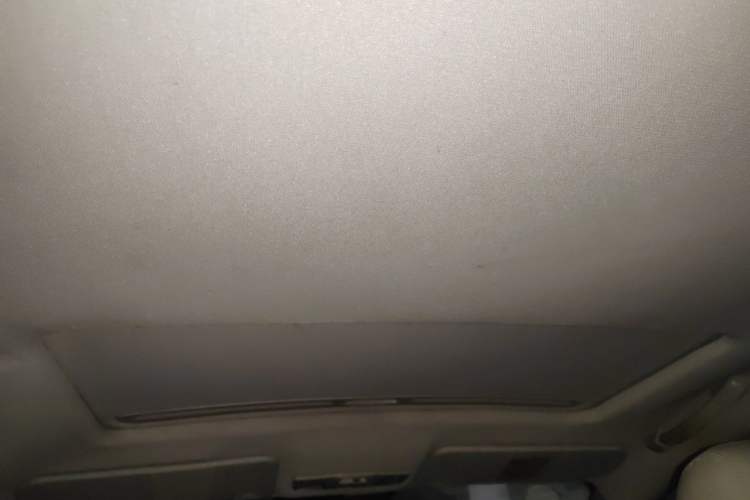 Used Bestune B50 2009 1.6 manual luxury version Headliner