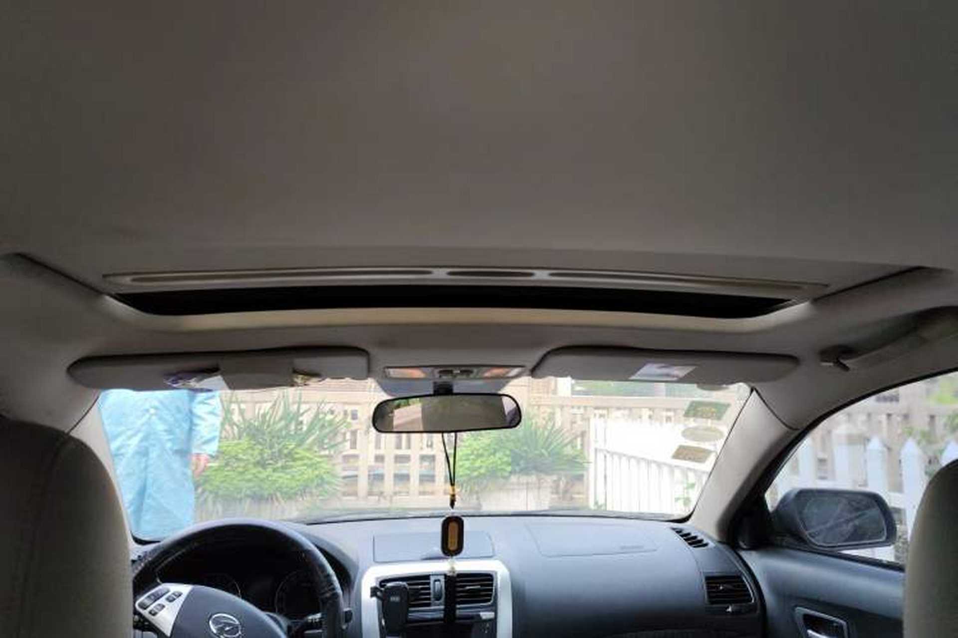 Used Bestune B50 2009 1.6 automatic prestige version Headliner