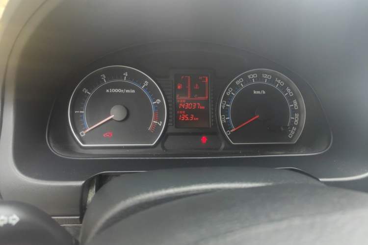Used Bestune B50 2009 1.6 automatic luxury version Instrument Cluster