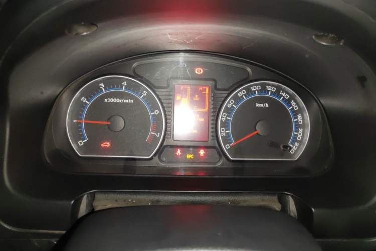 Used Bestune B50 2009 1.6 manual luxury version Instrument Cluster