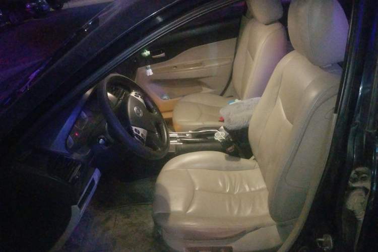 Used Bestune B50 2009 1.6 automatic prestige version Left Front Seat