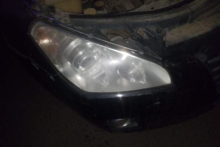 Used Bestune B50 2009 1.6 automatic prestige version Right Front Headlight