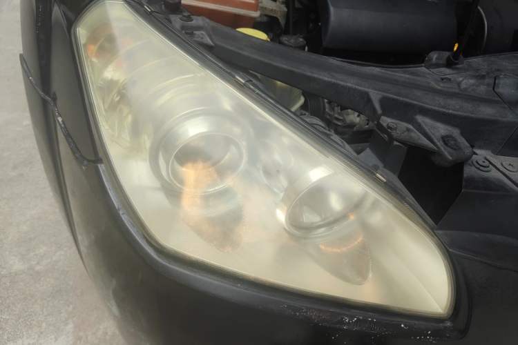 Used Bestune B50 2009 1.6 automatic luxury version Right Front Headlight